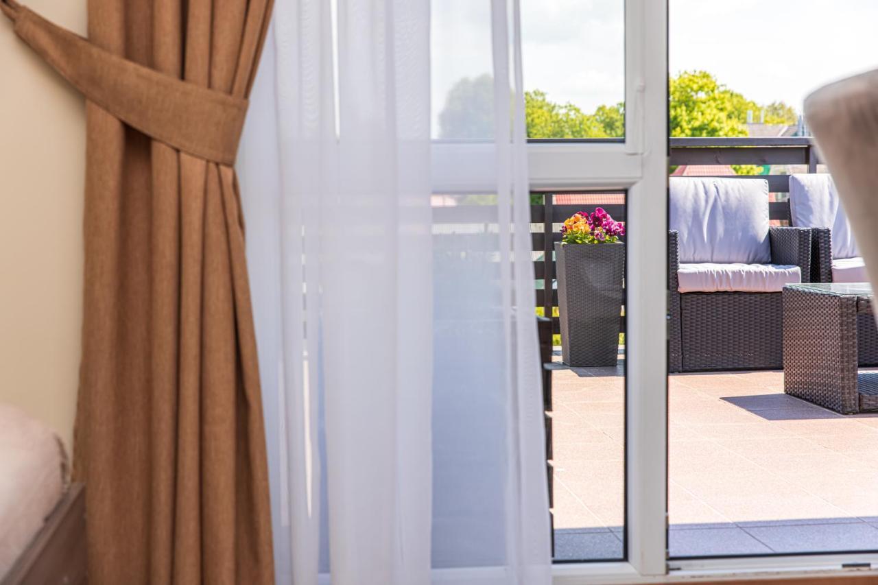Palangos Vila Apartments พาลังกา ภายนอก รูปภาพ