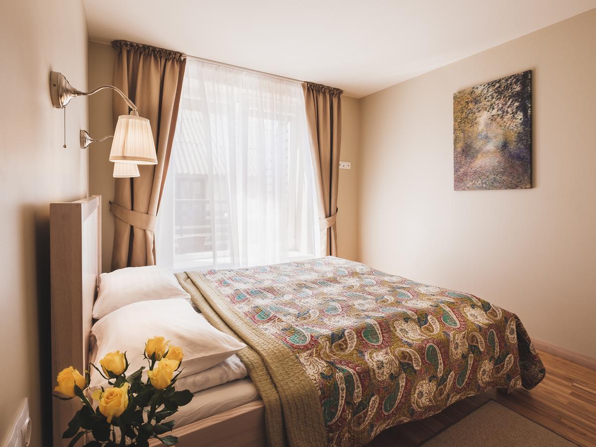 Palangos Vila Apartments พาลังกา ภายนอก รูปภาพ